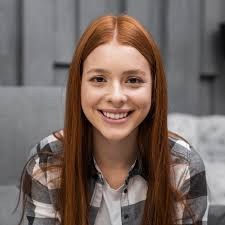 Mia K.